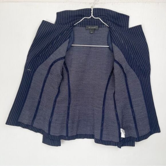 St. John Evening Navy blue striped Button Up Front Blaze 2 - Picture 3 of 8